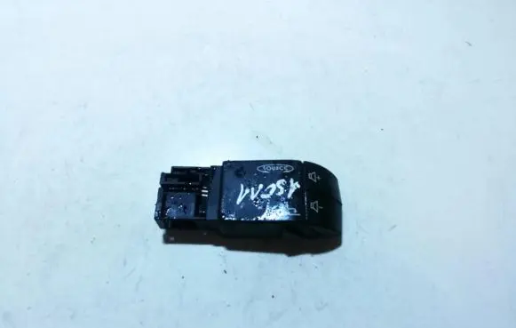Multifunctional control switch/knob