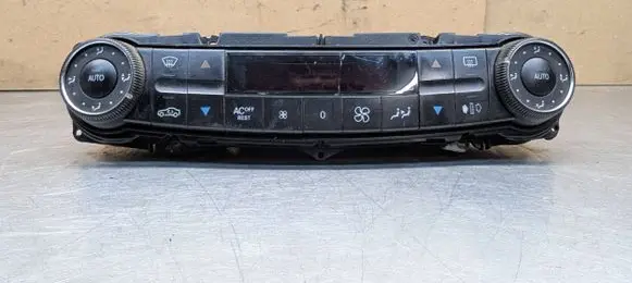 Mercedes-Benz E W211 Climate control unit 2118300685 8L0990007 00122703