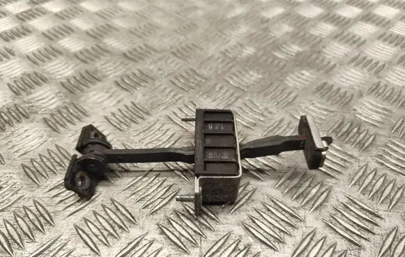 Mercedes-Benz E W211 Front door check strap stopper