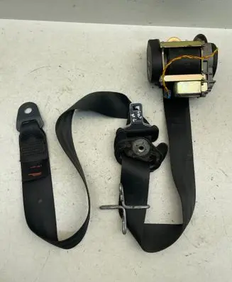 Peugeot 407 Front seatbelt 0402066