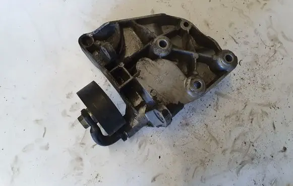 BMW 3 E46 A/C compressor mount bracket 64557787319