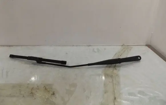 Ford Fiesta Front wiper blade arm