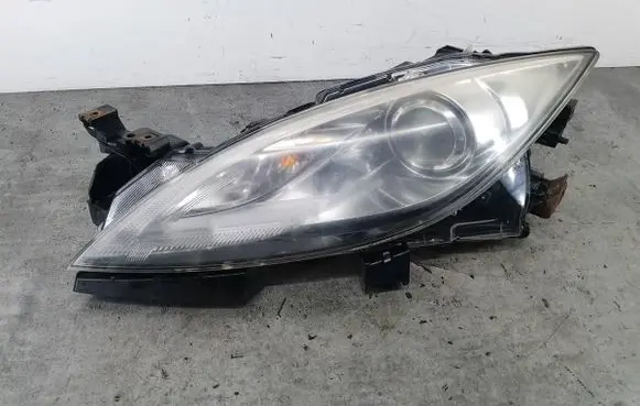 Mazda 6 Headlight/headlamp 