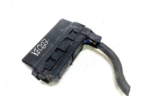Nissan Juke I F15 Fuse box set 7154713830