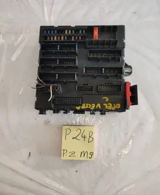 Opel Vectra C Fuse 13189921