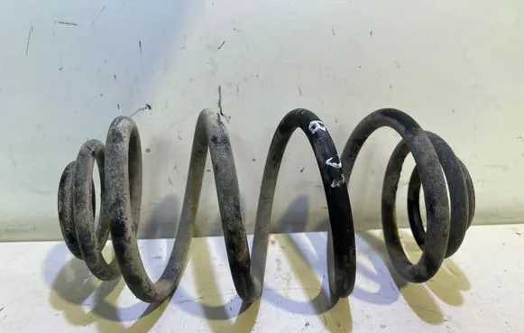 Opel Zafira B Rear coil spring 
