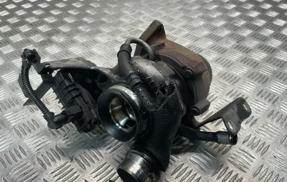 BMW 3 F30 F35 F31 Turbo 724779