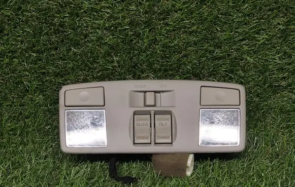 Mazda 6 Front seat light 
