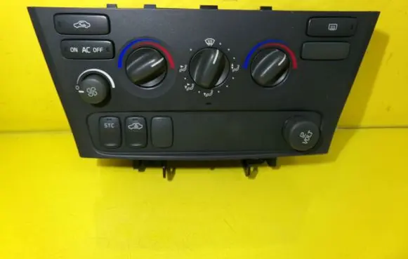 Volvo S70 V70 V70 XC Climate control unit 7923