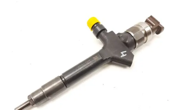 Mazda 6 Fuel injector 578008J02372 RF7J13H50