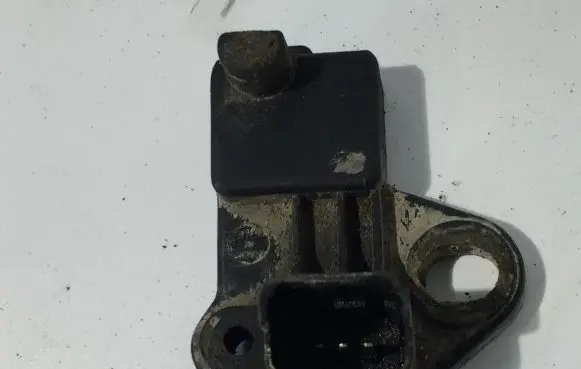 Citroen Berlingo Crankshaft position sensor 9637466980