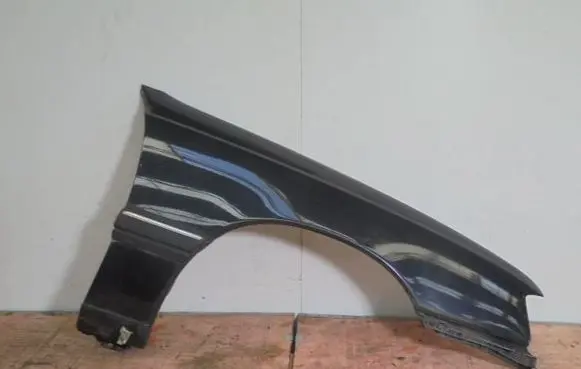 Opel Omega A Fender 