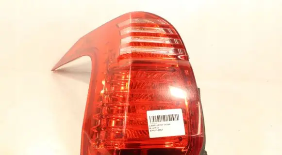 Peugeot 5008 Rear/tail lights 9672666580