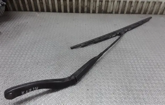 Audi A8 S8 D2 4D Windshield/front glass wiper blade 4D1955407B