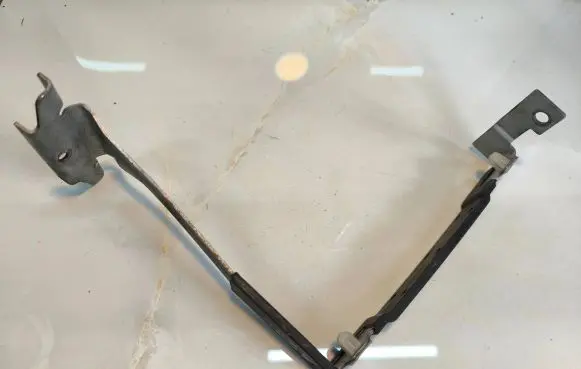 BMW X6 E71 Battery bracket 