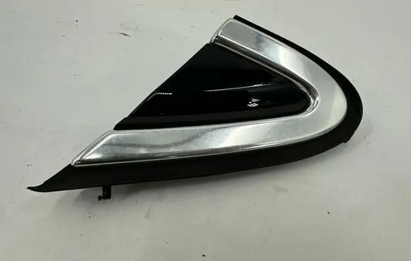 Volvo V40 Plastic wing mirror trim cover 31416473