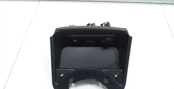 KIA Sportage Center console 846303U200WK