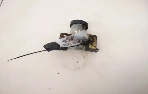 Brake fluid reservoir