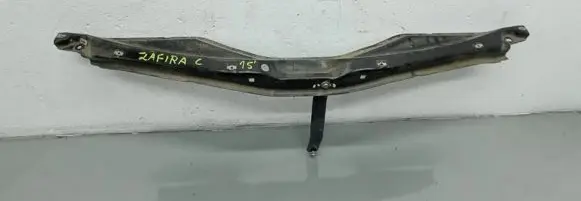 Opel Zafira C Radiator support slam panel