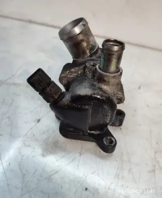 KIA Sportage Thermostat housing 