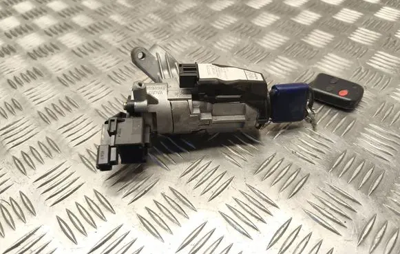 Toyota Yaris Ignition lock 156071U3FXCVR 30431032075 11512000