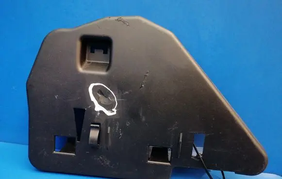 Jaguar XJ X308 Tail light bulb cover holder LNA4904AA LNA4904AARH