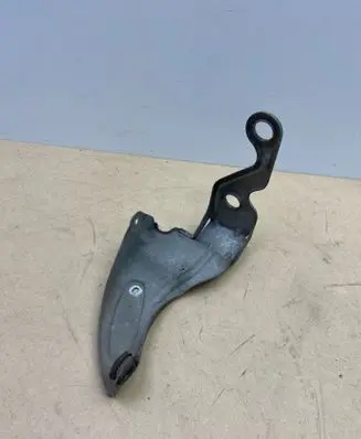 Audi A4 S4 B6 8E 8H Radiator support slam panel bracket
