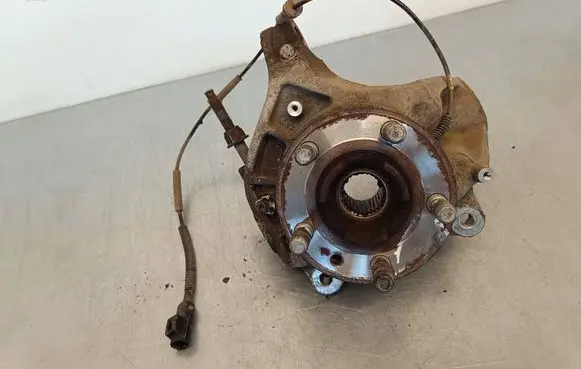 Land Rover Evoque I Front wheel hub