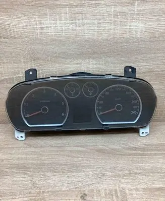Hyundai i30 Speedometer (instrument cluster) 940332R200 11001765601U KMH