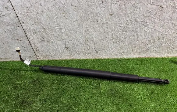 BMW 3 G20 G21 Tailgate strut 7453413 C86009106