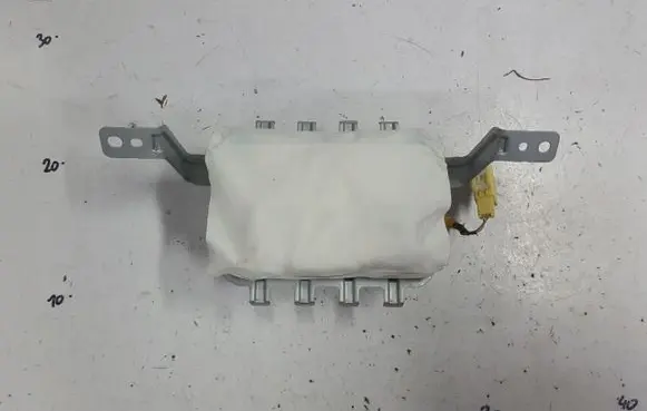 Suzuki Swift III Passenger airbag 7391052R00