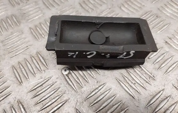 Audi A7 S7 4G Jacking socket point 4G0802847