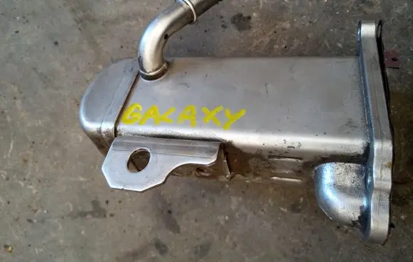 Ford Galaxy EGR valve cooler V29004027