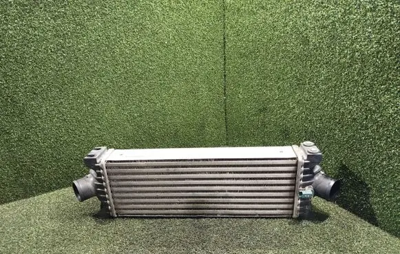 Ford Transit Intercooler radiator CACCC119L440AF CACCC119L440 CC119L440AF