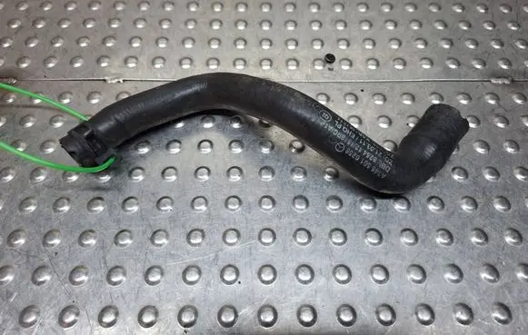 Mercedes-Benz CLA C117 X117 W117 Engine coolant pipe/hose S27705809 A2465010258