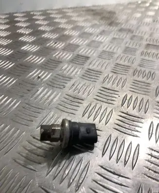 Skoda Octavia Mk2 (1Z) Air conditioning (A/C) pressure sensor 1K0959126
