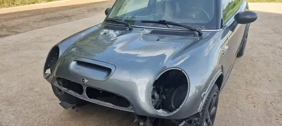 Mini One - Cooper R50 - 53 Engine bonnet/hood