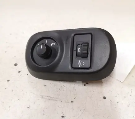Citroen C4 Cactus Wing mirror switch 9800177977
