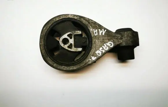Nissan Qashqai Engine mount bracket 8200277221