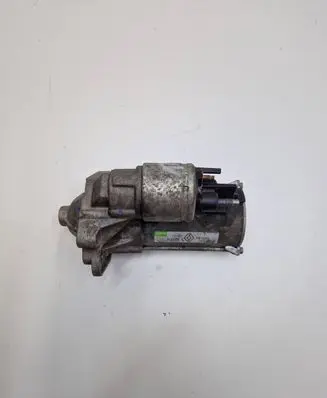 Renault Megane III Starter motor 8200836473A