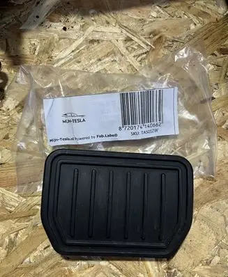 Tesla Model 3 Brake pedal 