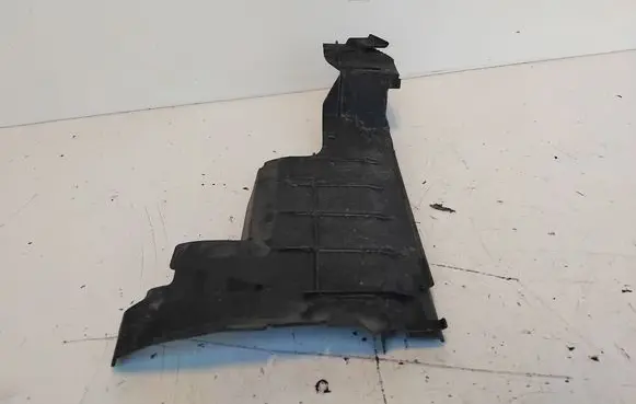 Audi A8 S8 D3 4E Intercooler air guide/duct channel 4E0121284K 4E0121284