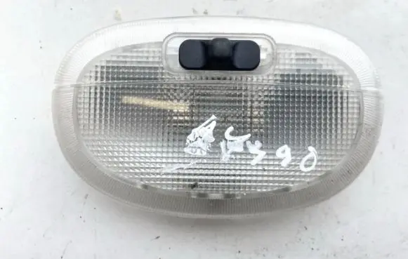 Ford Mondeo Mk III Rear seat light xs4113776ba xs41-13776-ba