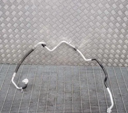 Audi Q3 8U Air conditioning (A/C) pipe/hose 8U0816743J