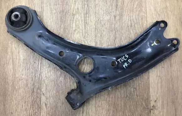 Hyundai Tucson TL Front lower control arm/wishbone 54501D7000