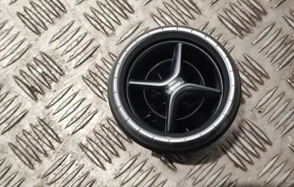 Mercedes-Benz C W205 Dash center air vent grill A1178900354