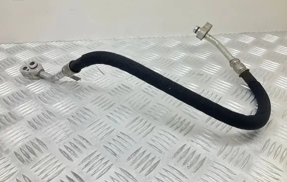 Audi A4 S4 B9 Air conditioning (A/C) pipe/hose 8W0816721B