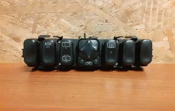 Mercedes-Benz A W168 Other switches/knobs/shifts 1688203610 1879