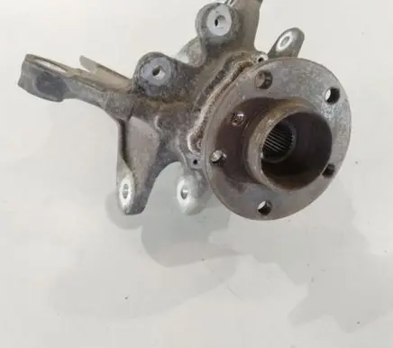 BMW 5 F10 F11 Rear wheel hub 33326796100 6796100