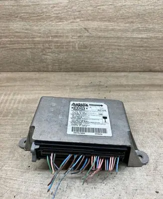 Renault Megane II Airbag control unit/module 8200411004 604289600